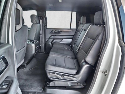 2025 Chevrolet Suburban LS