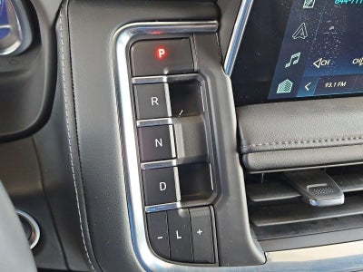 2024 Chevrolet Suburban LT