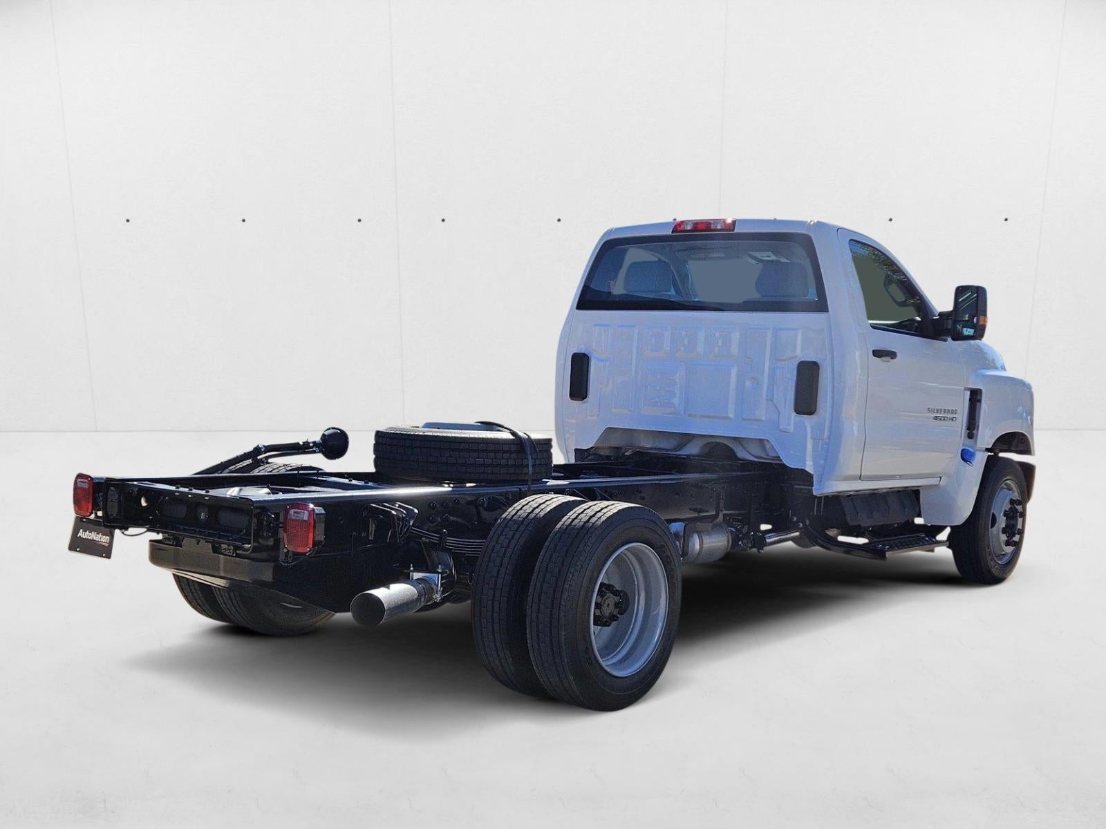 2024 Chevrolet Silverado 4500 HD LT