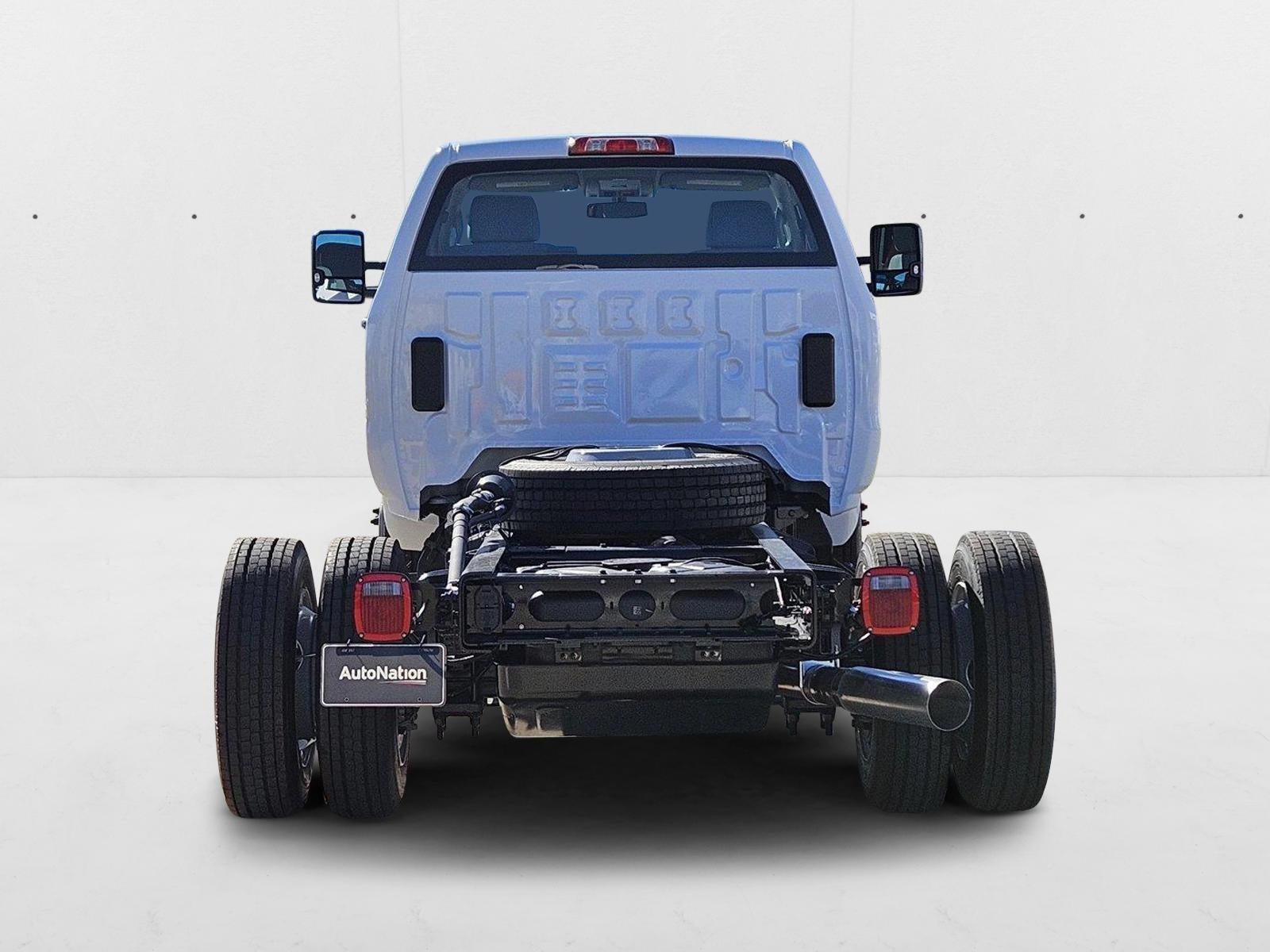 2024 Chevrolet Silverado 4500 HD LT