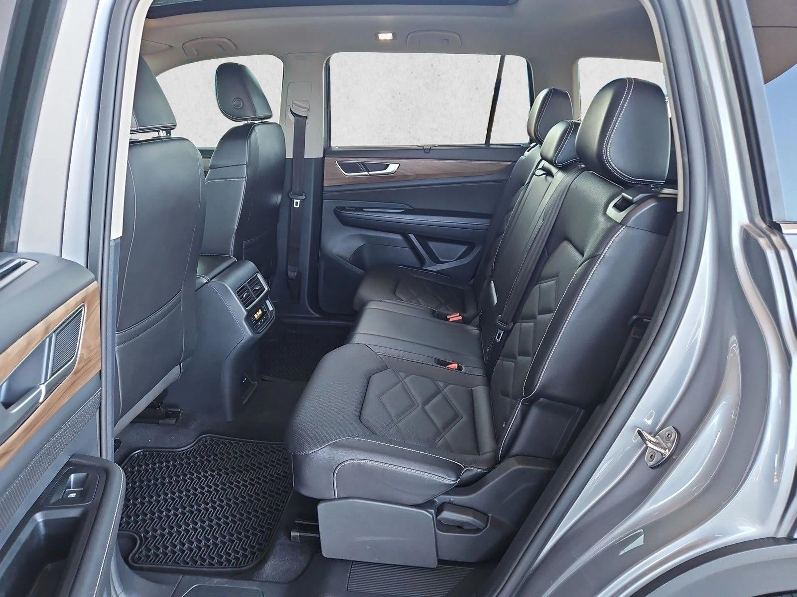 2024 Volkswagen Atlas 2.0T SE w/Technology