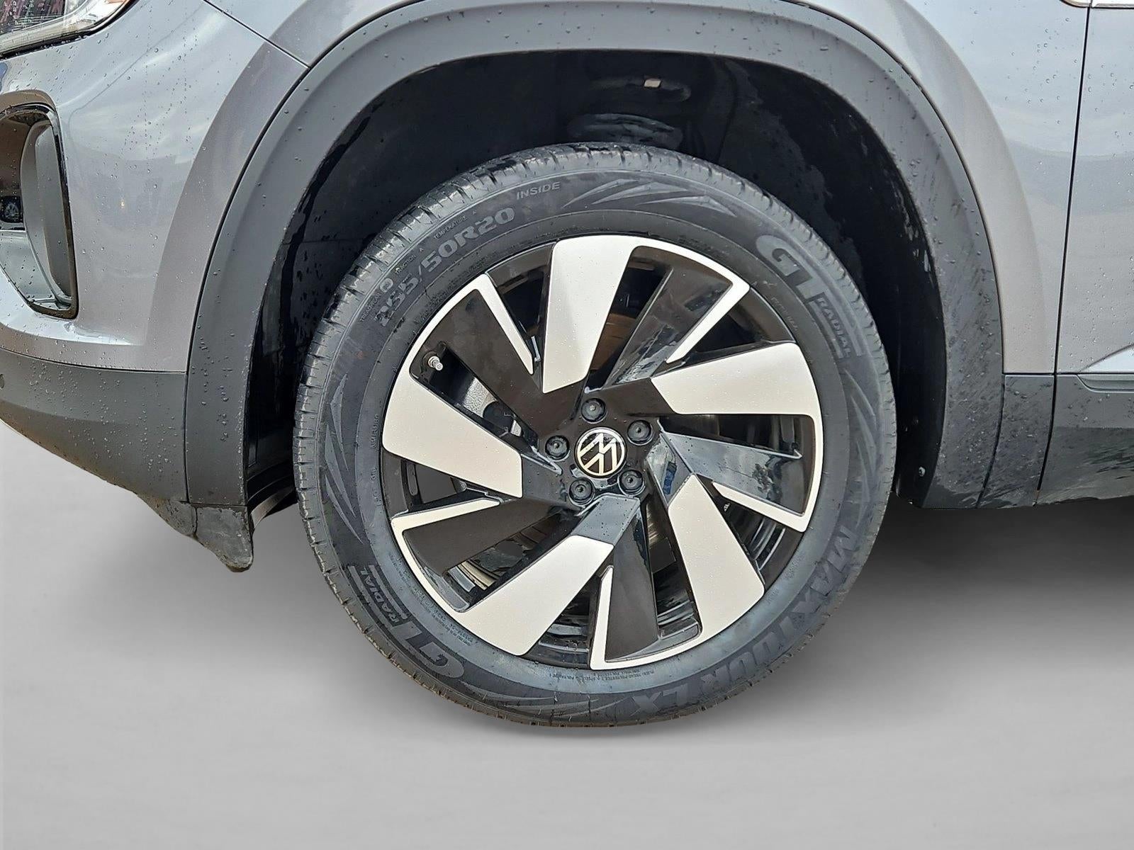 2025 Volkswagen Atlas Cross Sport 2.0T SE w/Technology