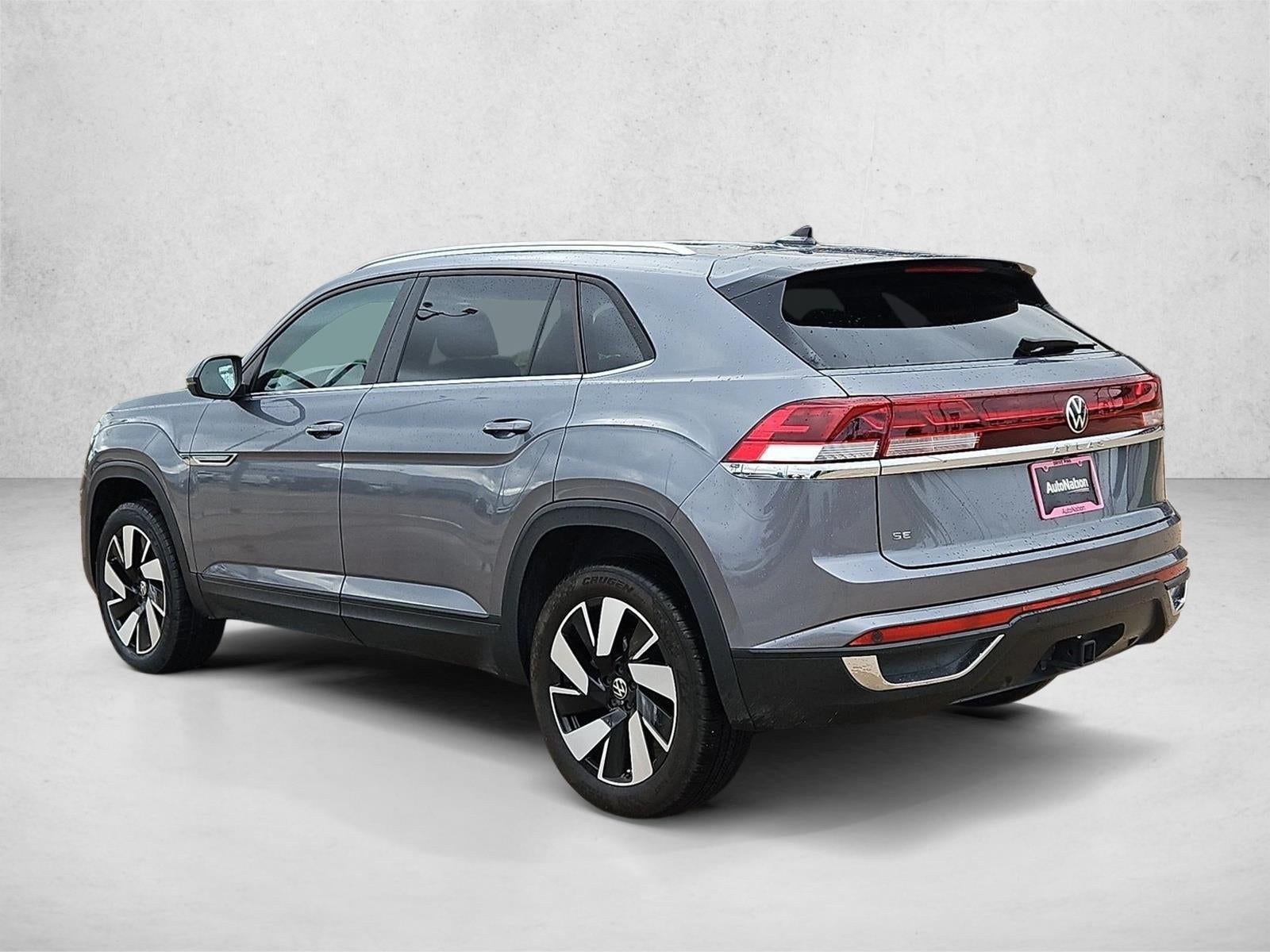 2025 Volkswagen Atlas Cross Sport 2.0T SE w/Technology