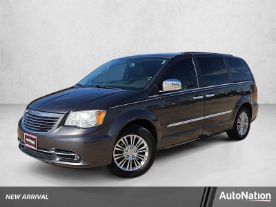 2015 Chrysler Town & Country Touring-L