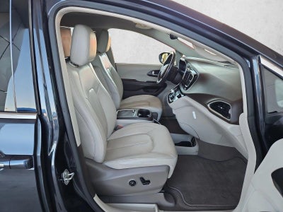 2020 Chrysler Pacifica Touring L Plus