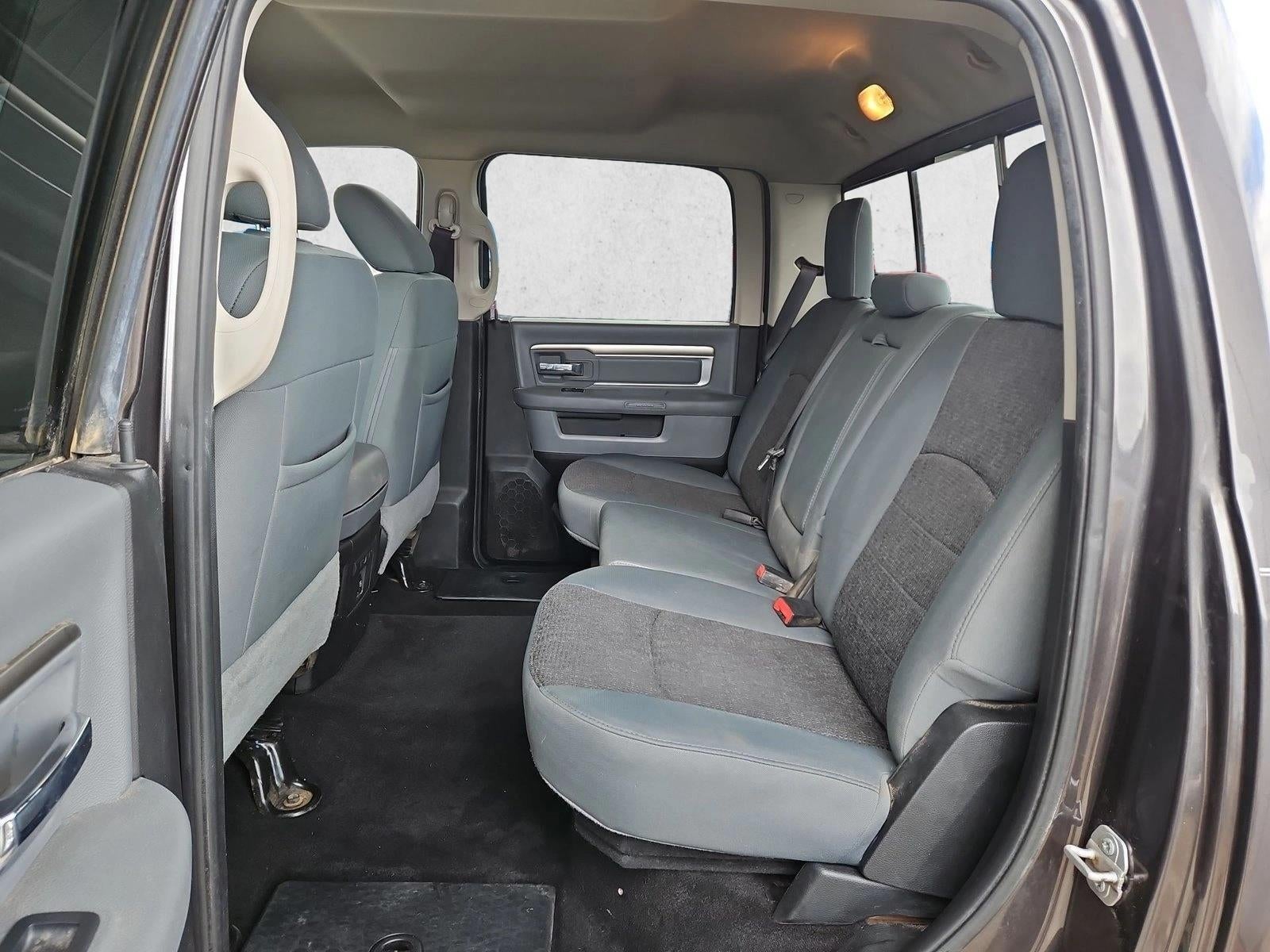 2018 RAM 1500 Big Horn Crew Cab 4x4 5'7" Box