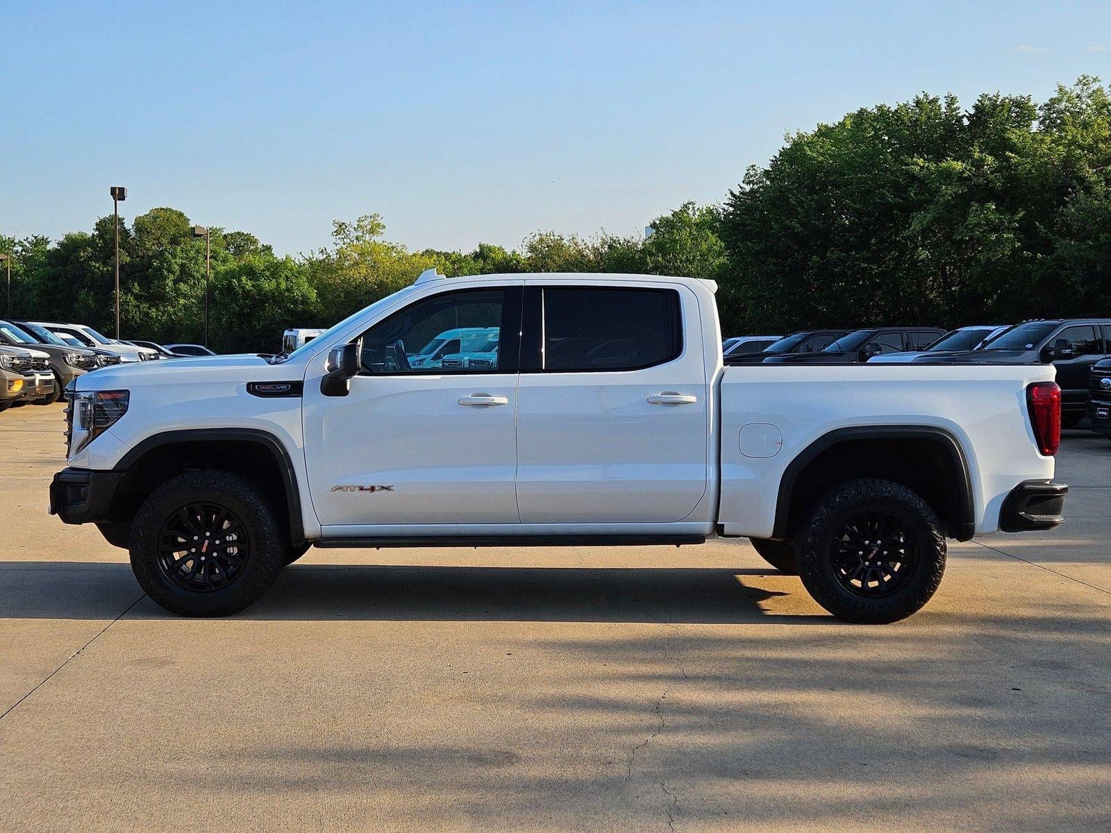 2023 GMC Sierra 1500 AT4X