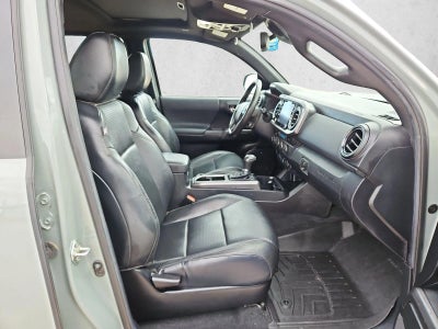 2022 Toyota Tacoma 4WD SR