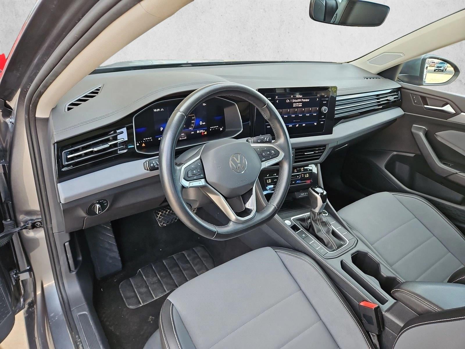 2025 Volkswagen Jetta SE