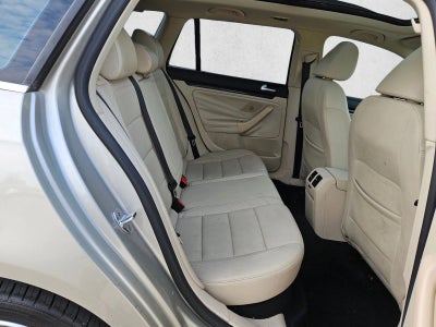 2014 Volkswagen Jetta SportWagen TDI w/Sunroof