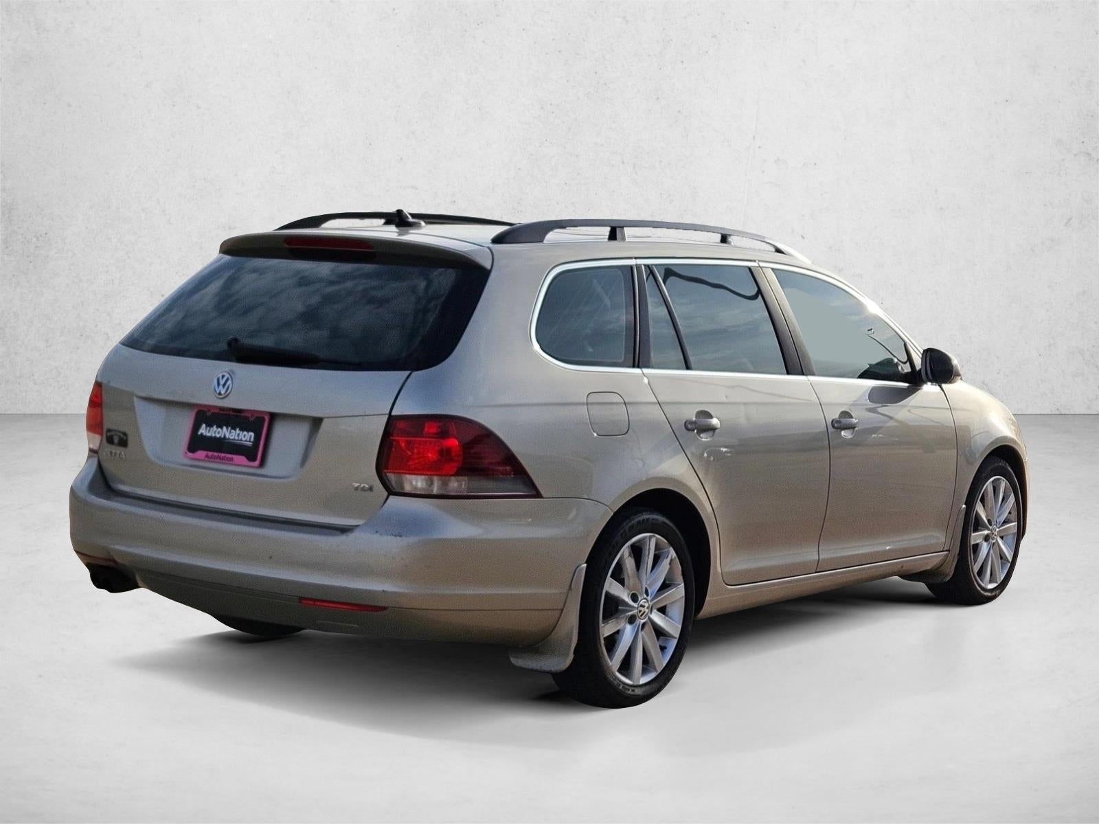 2014 Volkswagen Jetta SportWagen TDI w/Sunroof