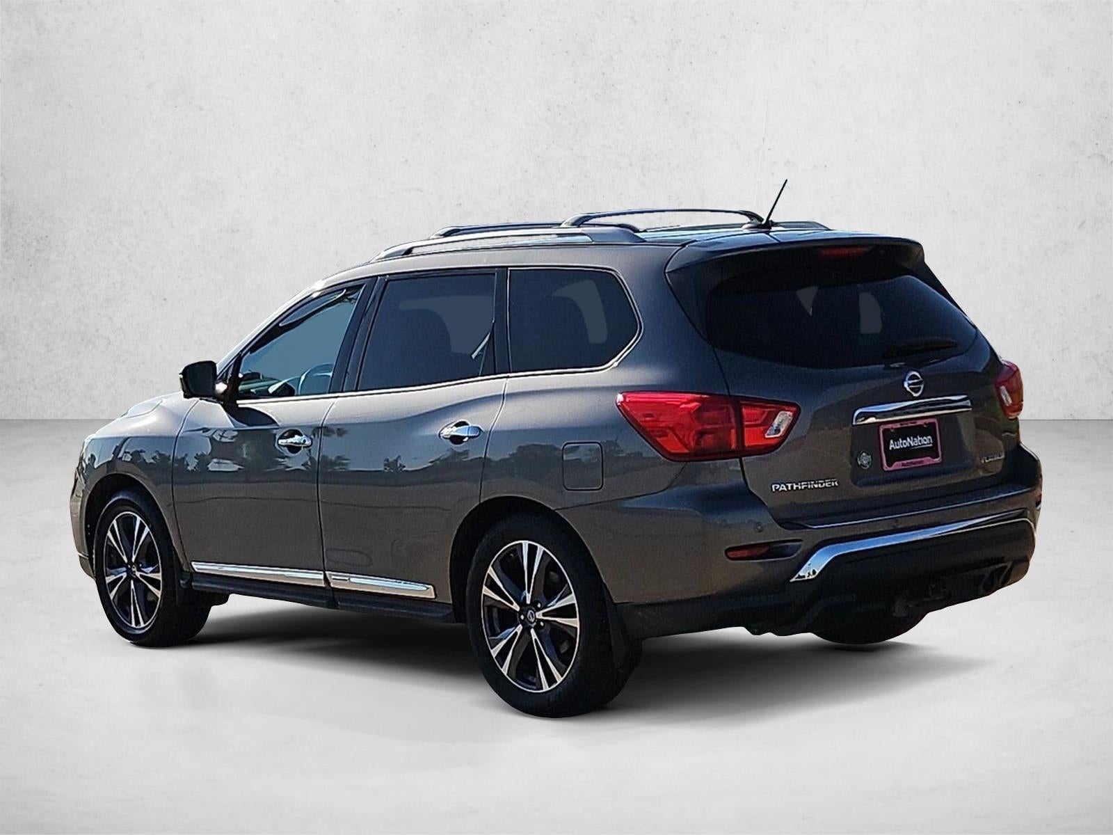 2017 Nissan Pathfinder Platinum