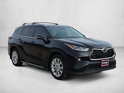 2025 Toyota Highlander LE