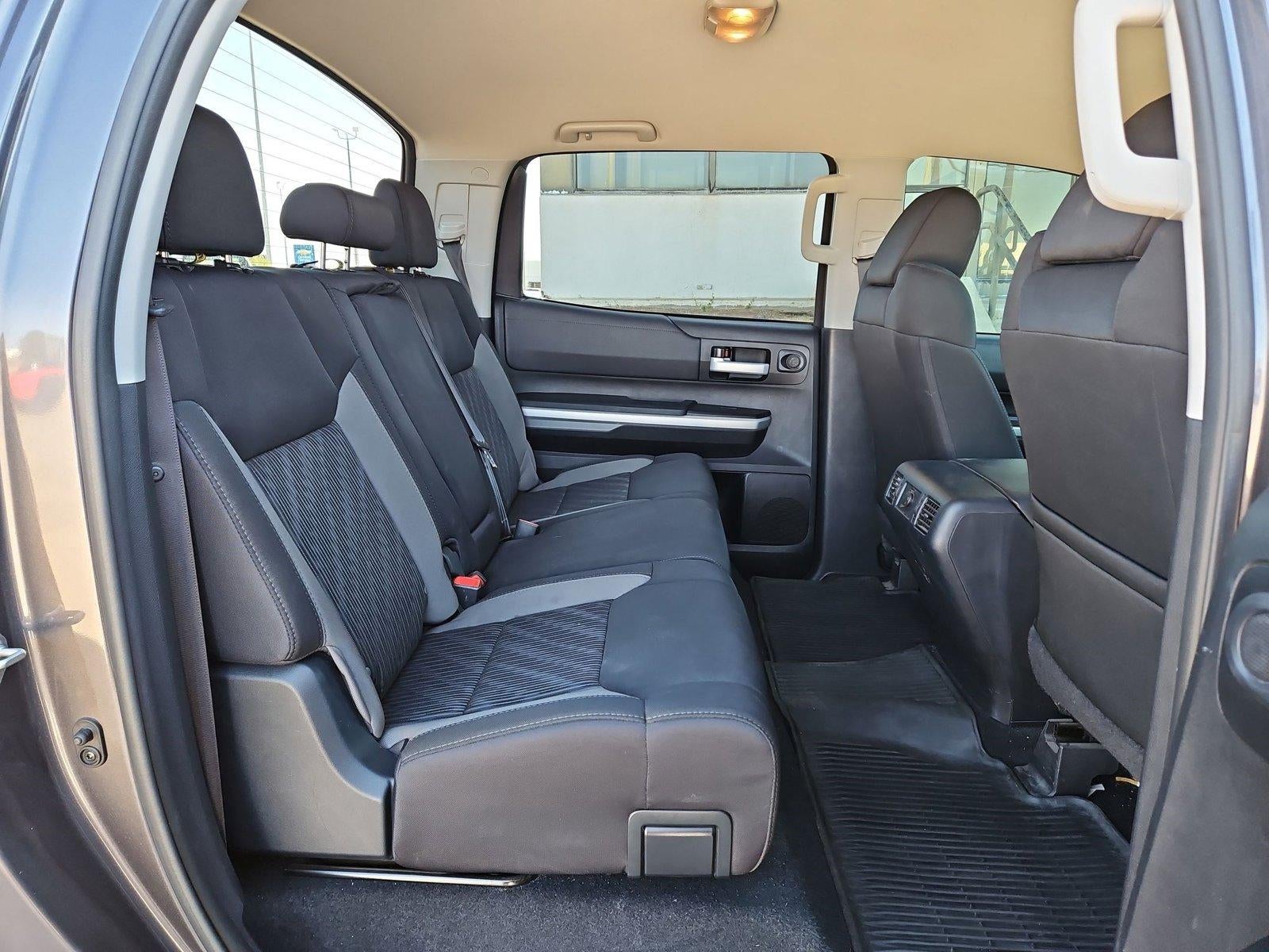 2017 Toyota Tundra 4WD SR5