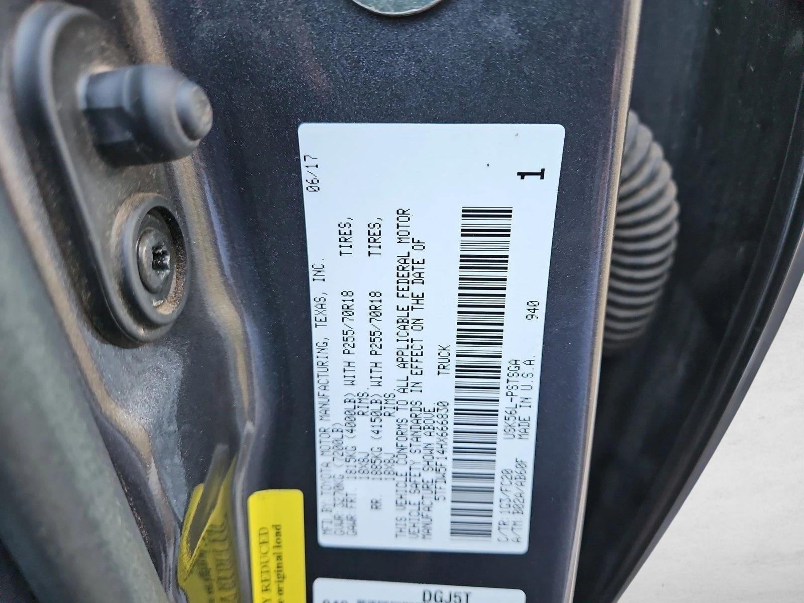 2017 Toyota Tundra 4WD SR5