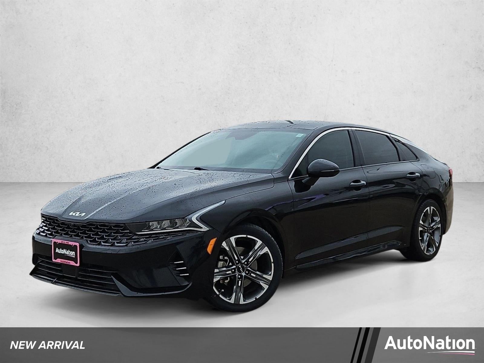 2023 Kia Optima EX FWD's photo