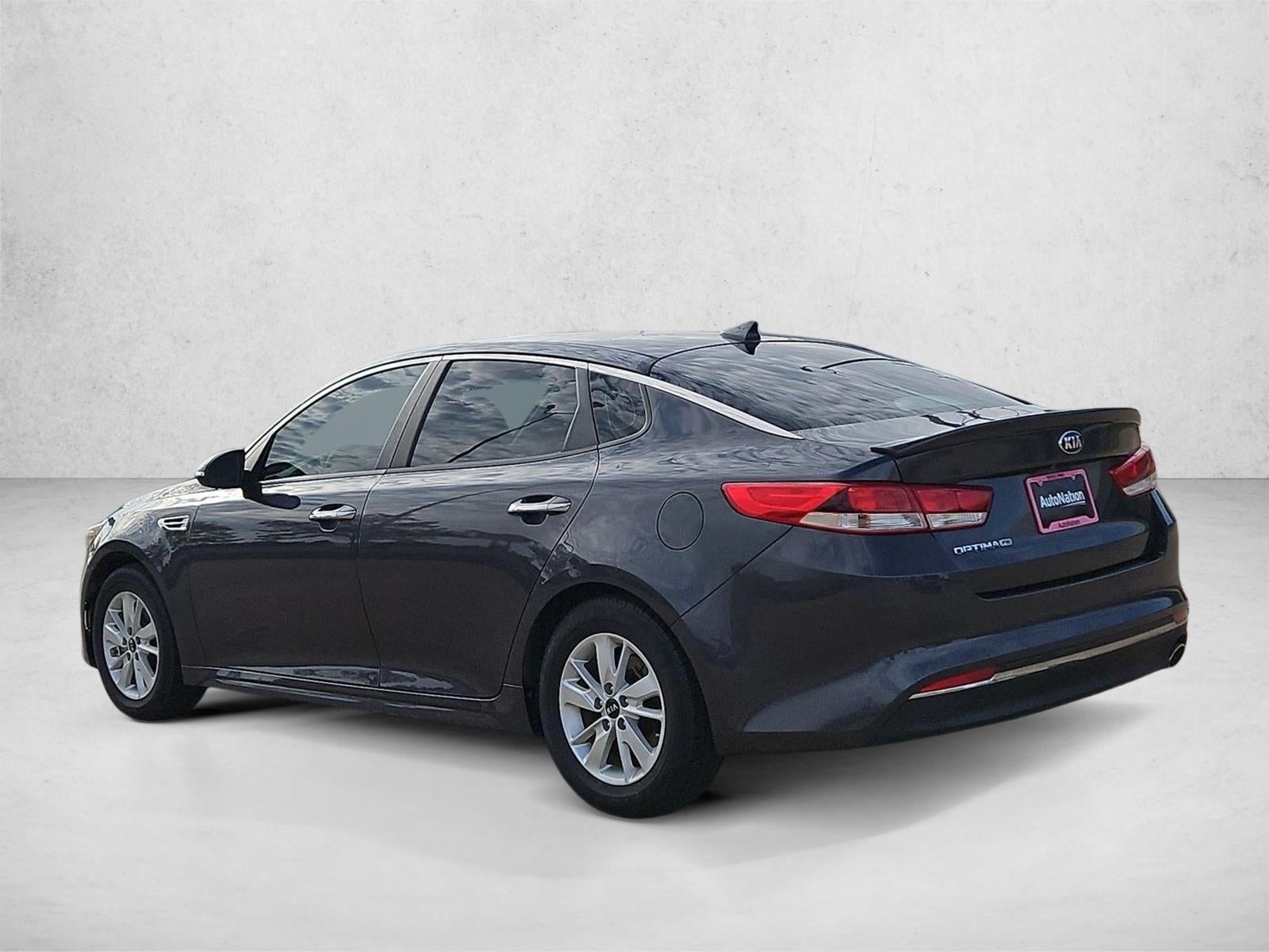 2017 Kia Optima LX