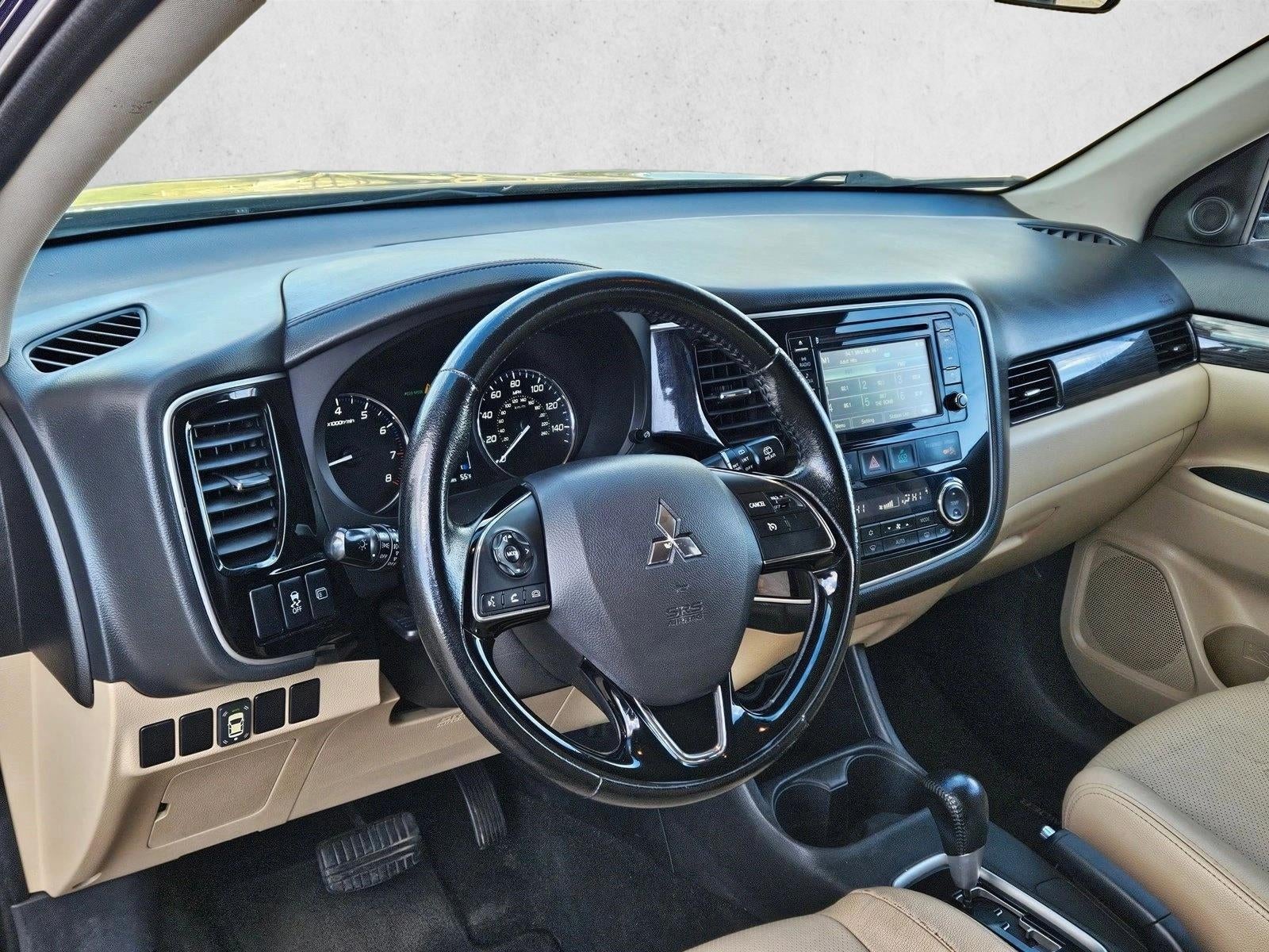 2016 Mitsubishi Outlander SE