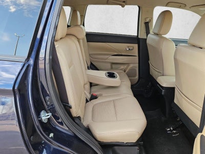 2016 Mitsubishi Outlander SE