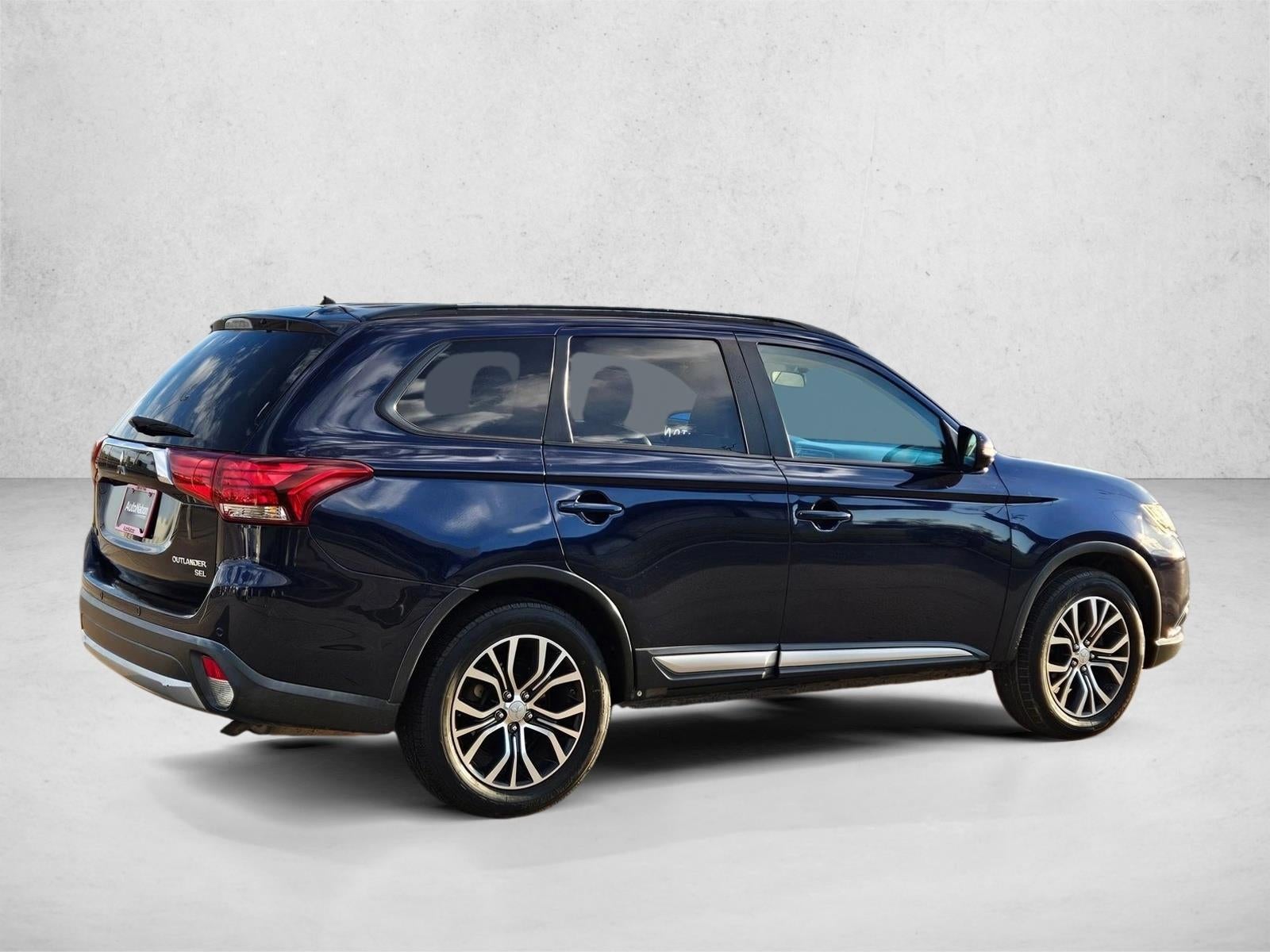 2016 Mitsubishi Outlander SE
