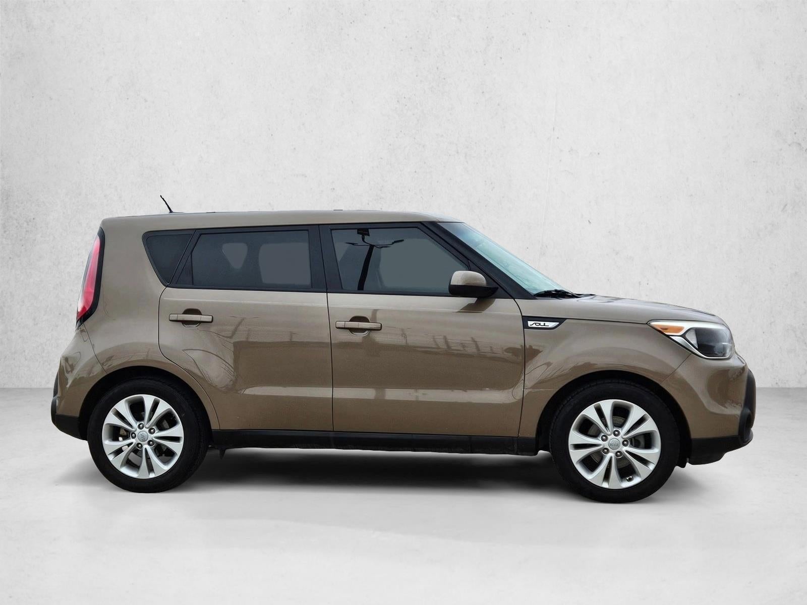 2015 Kia Soul +
