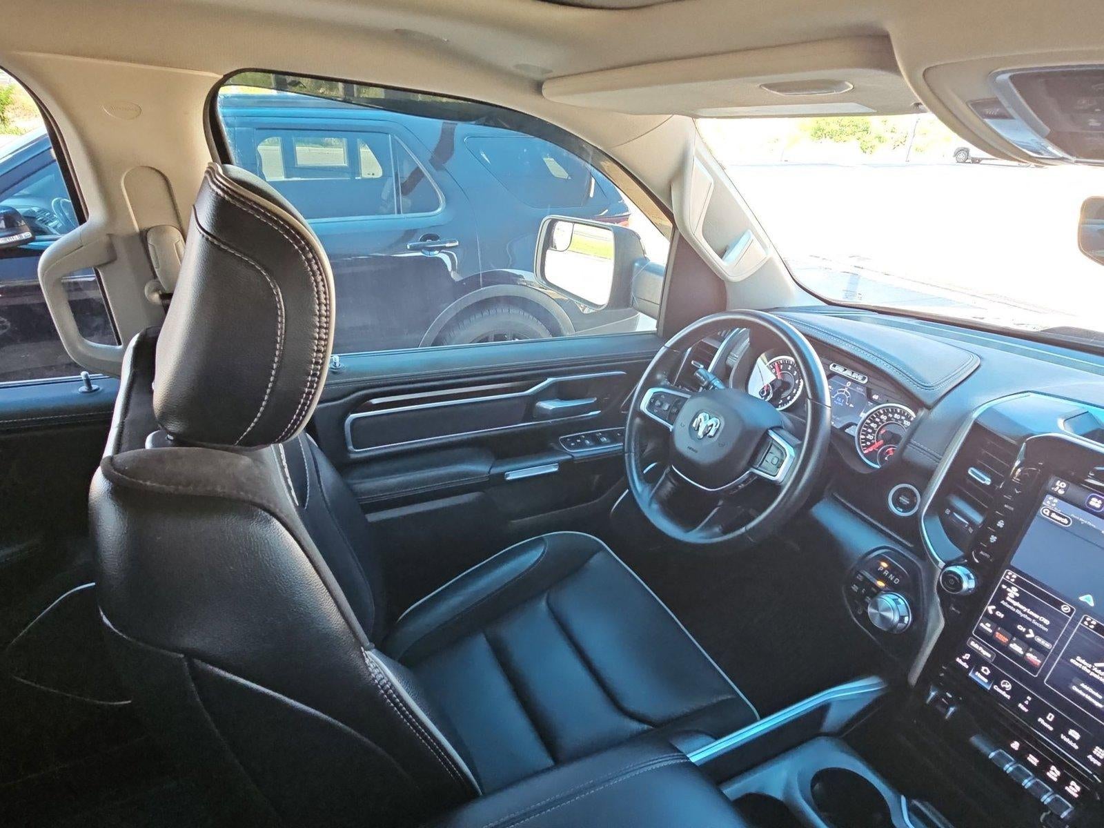 2022 RAM 1500 Laramie Crew Cab 4x4 5'7" Box