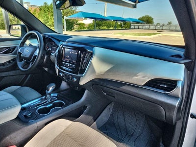 2022 Chevrolet Traverse LS