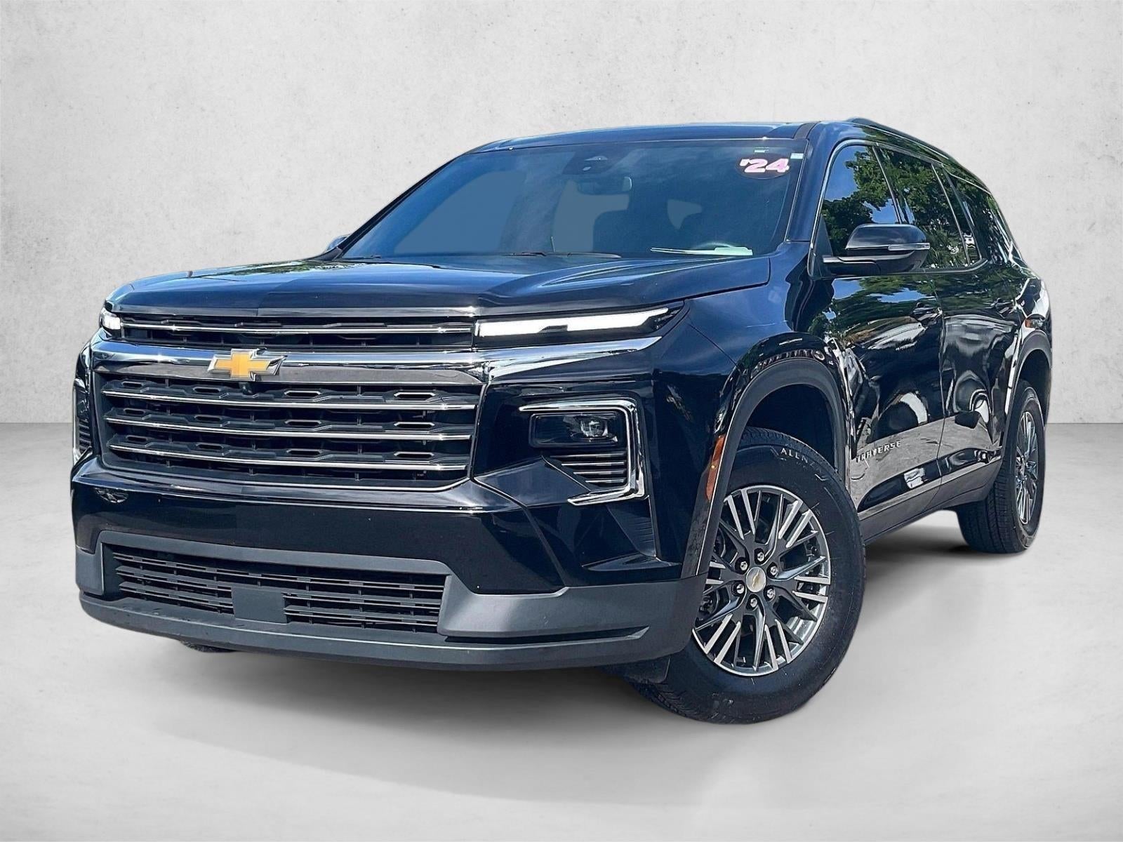 2024 Chevrolet Traverse LT