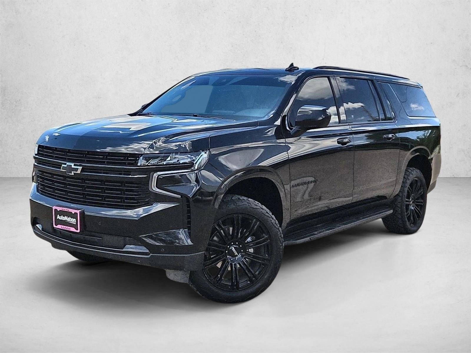2023 Chevrolet Suburban RST