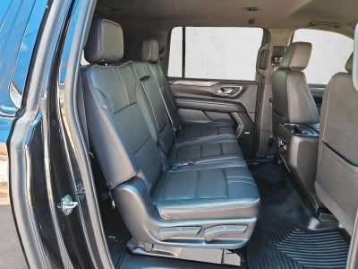 2023 Chevrolet Suburban RST