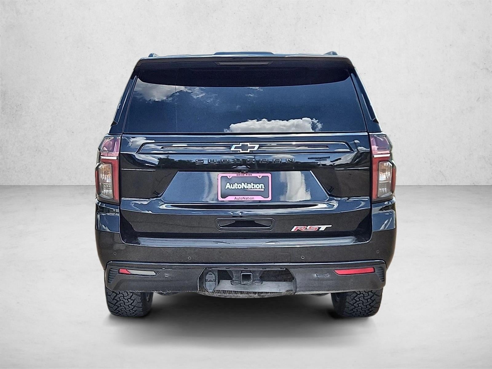 2023 Chevrolet Suburban RST
