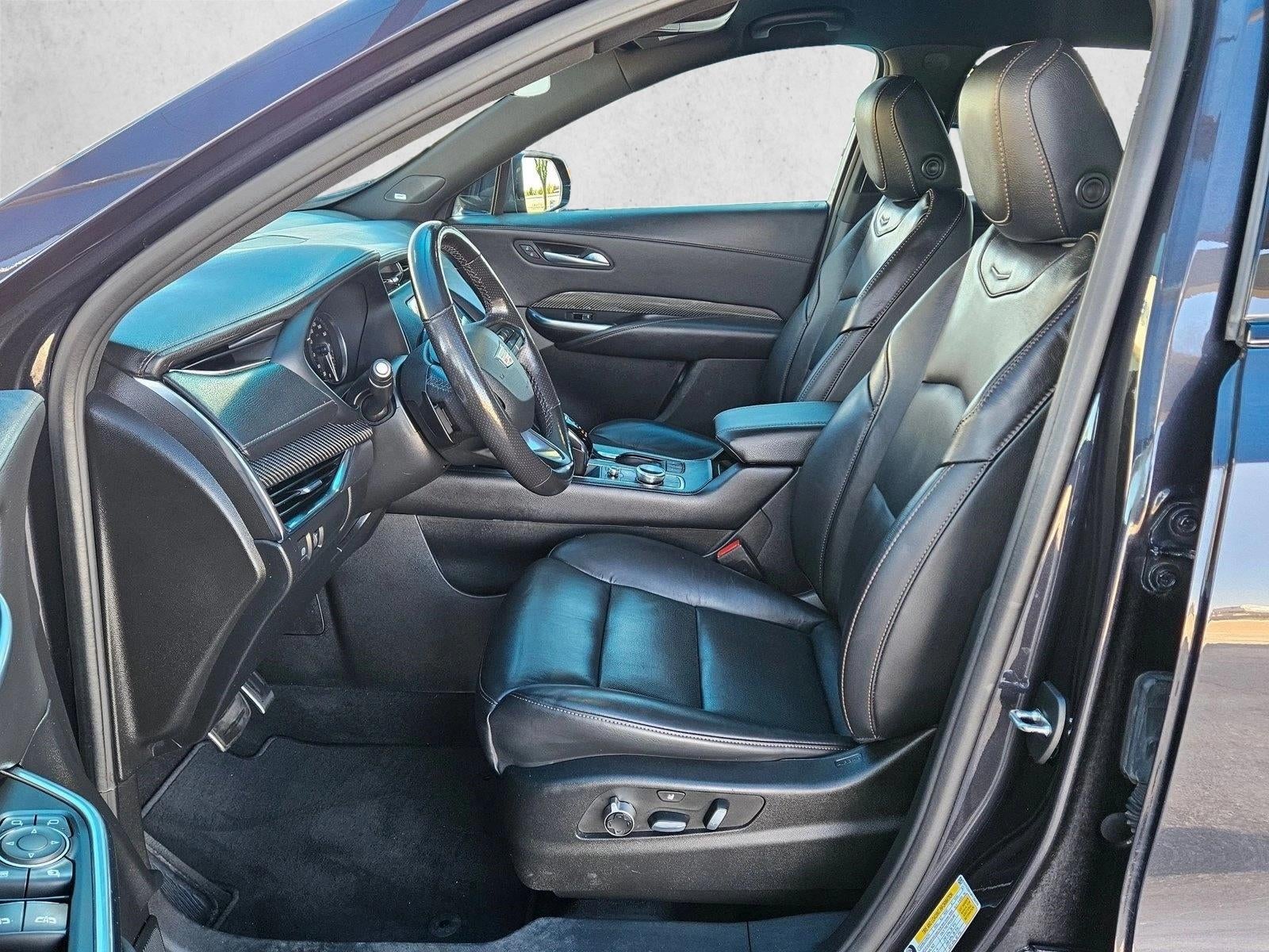 2023 Cadillac XT4 Sport