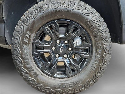 2025 Chevrolet Silverado 1500 ZR2