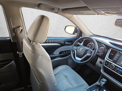 2016 Toyota Highlander XLE