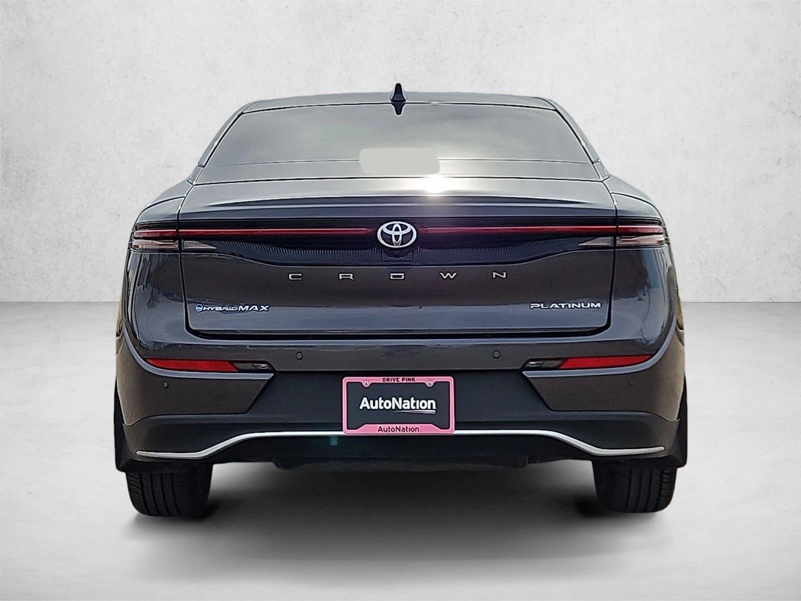2024 Toyota Crown Platinum