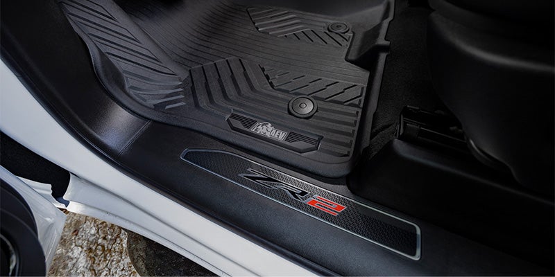 2023 Chevrolet Silverado ZR2 Bison floor